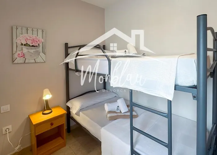 Ξενοδοχείο με διαμερίσματα Ses Orenetes 3*